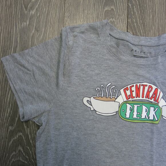 FRIENDS CENTRAL PERK Coffee Cup T Shirt Size XL Women Gray TV Series - Picture 3 of 7